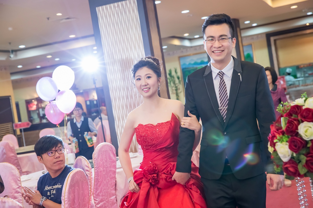 婚攝尹林,婚攝阿斌師,婚禮紀錄,北部婚攝,中部婚攝,南部婚攝,台北婚攝,台北婚禮紀錄,台中婚攝,台中婚禮紀錄,台南婚攝,台南婚禮紀錄,高雄婚攝,高雄婚禮紀錄,台東婚攝,雲林婚攝,虎尾婚攝,優質婚攝,口碑婚攝,結婚,訂婚,教堂婚禮,教會婚禮,海外婚禮,weddingday,非常婚禮,岡山海口味, 岡山海口味海鮮餐廳,板原,訂婚,午宴,溫馨互動,類婚紗拍攝,類婚紗2015-12-12-12h13m13.jpg 婚攝尹林,婚攝阿斌師,婚禮紀錄,北部婚攝,中部婚攝,南部婚攝,台北婚攝,台北婚禮紀錄,台中婚攝,台中婚禮紀錄,台南婚攝,台南婚禮紀錄,高雄婚攝,高雄婚禮紀錄,台東婚攝,雲林婚攝,虎尾婚攝,優質婚攝,口碑婚攝,結婚,訂婚,教堂婚禮,教會婚禮,海外婚禮,weddingday,非常婚禮,岡山海口味, 岡山海口味海鮮餐廳,板原,訂婚,午宴,溫馨互動,類婚紗拍攝,類婚紗2015-12-12-12h13m13.jpg