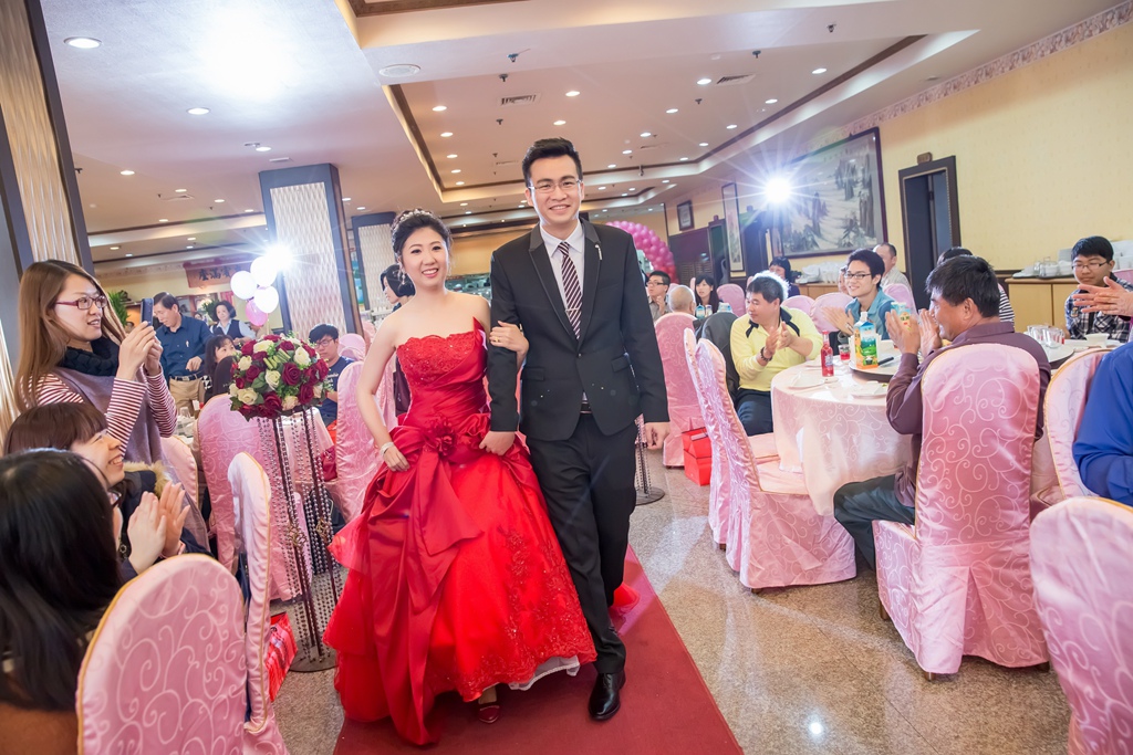 婚攝尹林,婚攝阿斌師,婚禮紀錄,北部婚攝,中部婚攝,南部婚攝,台北婚攝,台北婚禮紀錄,台中婚攝,台中婚禮紀錄,台南婚攝,台南婚禮紀錄,高雄婚攝,高雄婚禮紀錄,台東婚攝,雲林婚攝,虎尾婚攝,優質婚攝,口碑婚攝,結婚,訂婚,教堂婚禮,教會婚禮,海外婚禮,weddingday,非常婚禮,岡山海口味, 岡山海口味海鮮餐廳,板原,訂婚,午宴,溫馨互動,類婚紗拍攝,類婚紗2015-12-12-12h13m19.jpg 婚攝尹林,婚攝阿斌師,婚禮紀錄,北部婚攝,中部婚攝,南部婚攝,台北婚攝,台北婚禮紀錄,台中婚攝,台中婚禮紀錄,台南婚攝,台南婚禮紀錄,高雄婚攝,高雄婚禮紀錄,台東婚攝,雲林婚攝,虎尾婚攝,優質婚攝,口碑婚攝,結婚,訂婚,教堂婚禮,教會婚禮,海外婚禮,weddingday,非常婚禮,岡山海口味, 岡山海口味海鮮餐廳,板原,訂婚,午宴,溫馨互動,類婚紗拍攝,類婚紗2015-12-12-12h13m19.jpg