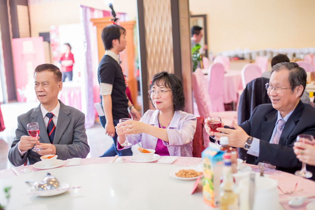 婚攝尹林,婚攝阿斌師,婚禮紀錄,北部婚攝,中部婚攝,南部婚攝,台北婚攝,台北婚禮紀錄,台中婚攝,台中婚禮紀錄,台南婚攝,台南婚禮紀錄,高雄婚攝,高雄婚禮紀錄,台東婚攝,雲林婚攝,虎尾婚攝,優質婚攝,口碑婚攝,結婚,訂婚,教堂婚禮,教會婚禮,海外婚禮,weddingday,非常婚禮,岡山海口味, 岡山海口味海鮮餐廳,板原,訂婚,午宴,溫馨互動,類婚紗拍攝,類婚紗2015-12-12-12h15m42.jpg 婚攝尹林,婚攝阿斌師,婚禮紀錄,北部婚攝,中部婚攝,南部婚攝,台北婚攝,台北婚禮紀錄,台中婚攝,台中婚禮紀錄,台南婚攝,台南婚禮紀錄,高雄婚攝,高雄婚禮紀錄,台東婚攝,雲林婚攝,虎尾婚攝,優質婚攝,口碑婚攝,結婚,訂婚,教堂婚禮,教會婚禮,海外婚禮,weddingday,非常婚禮,岡山海口味, 岡山海口味海鮮餐廳,板原,訂婚,午宴,溫馨互動,類婚紗拍攝,類婚紗2015-12-12-12h15m42.jpg