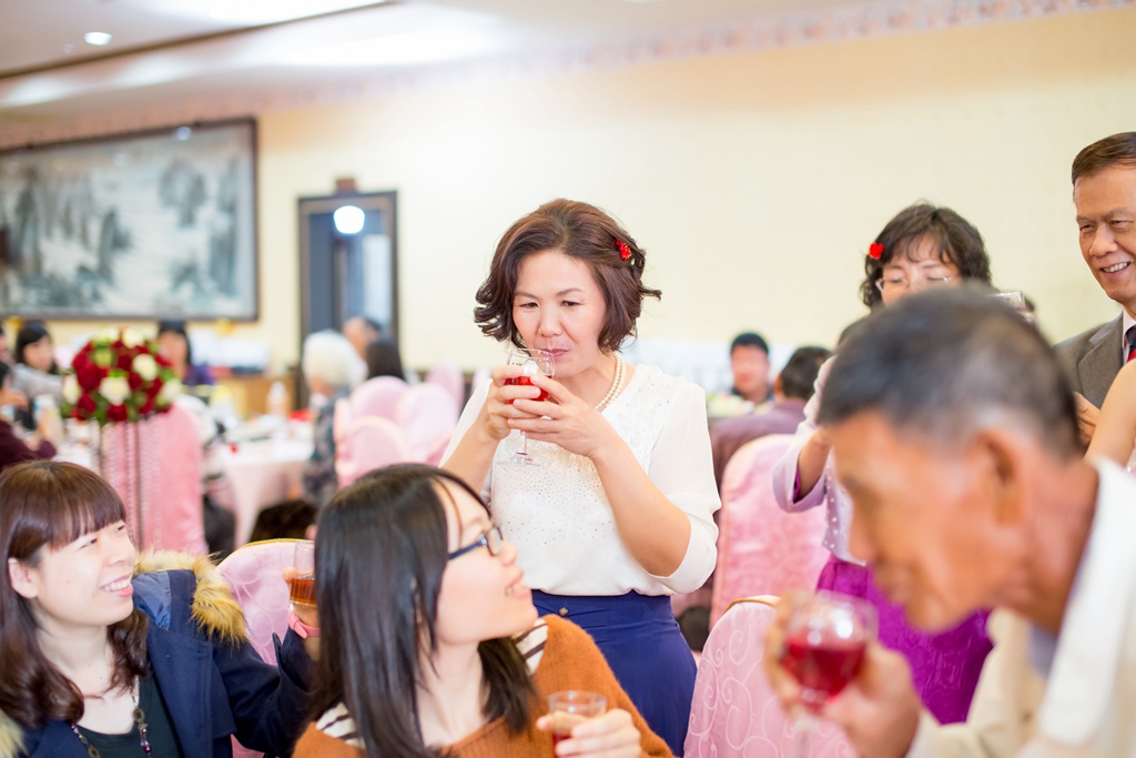 婚攝尹林,婚攝阿斌師,婚禮紀錄,北部婚攝,中部婚攝,南部婚攝,台北婚攝,台北婚禮紀錄,台中婚攝,台中婚禮紀錄,台南婚攝,台南婚禮紀錄,高雄婚攝,高雄婚禮紀錄,台東婚攝,雲林婚攝,虎尾婚攝,優質婚攝,口碑婚攝,結婚,訂婚,教堂婚禮,教會婚禮,海外婚禮,weddingday,非常婚禮,岡山海口味, 岡山海口味海鮮餐廳,板原,訂婚,午宴,溫馨互動,類婚紗拍攝,類婚紗2015-12-12-13h44m51.jpg 婚攝尹林,婚攝阿斌師,婚禮紀錄,北部婚攝,中部婚攝,南部婚攝,台北婚攝,台北婚禮紀錄,台中婚攝,台中婚禮紀錄,台南婚攝,台南婚禮紀錄,高雄婚攝,高雄婚禮紀錄,台東婚攝,雲林婚攝,虎尾婚攝,優質婚攝,口碑婚攝,結婚,訂婚,教堂婚禮,教會婚禮,海外婚禮,weddingday,非常婚禮,岡山海口味, 岡山海口味海鮮餐廳,板原,訂婚,午宴,溫馨互動,類婚紗拍攝,類婚紗2015-12-12-13h44m51.jpg