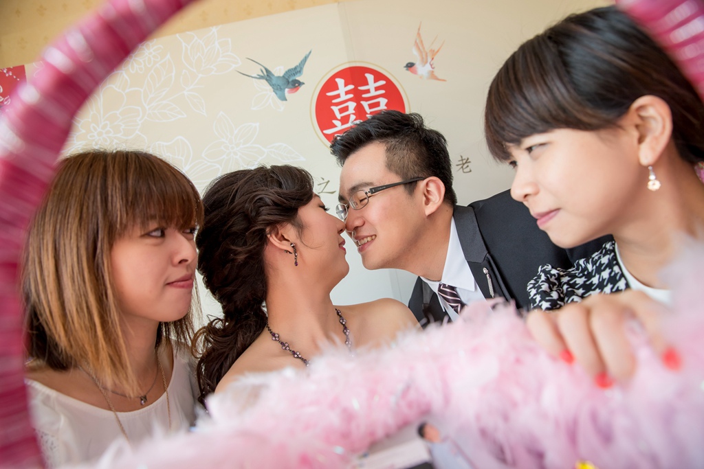 婚攝尹林,婚攝阿斌師,婚禮紀錄,北部婚攝,中部婚攝,南部婚攝,台北婚攝,台北婚禮紀錄,台中婚攝,台中婚禮紀錄,台南婚攝,台南婚禮紀錄,高雄婚攝,高雄婚禮紀錄,台東婚攝,雲林婚攝,虎尾婚攝,優質婚攝,口碑婚攝,結婚,訂婚,教堂婚禮,教會婚禮,海外婚禮,weddingday,非常婚禮,岡山海口味, 岡山海口味海鮮餐廳,板原,訂婚,午宴,溫馨互動,類婚紗拍攝,類婚紗2015-12-12-13h52m32.jpg 婚攝尹林,婚攝阿斌師,婚禮紀錄,北部婚攝,中部婚攝,南部婚攝,台北婚攝,台北婚禮紀錄,台中婚攝,台中婚禮紀錄,台南婚攝,台南婚禮紀錄,高雄婚攝,高雄婚禮紀錄,台東婚攝,雲林婚攝,虎尾婚攝,優質婚攝,口碑婚攝,結婚,訂婚,教堂婚禮,教會婚禮,海外婚禮,weddingday,非常婚禮,岡山海口味, 岡山海口味海鮮餐廳,板原,訂婚,午宴,溫馨互動,類婚紗拍攝,類婚紗2015-12-12-13h52m32.jpg