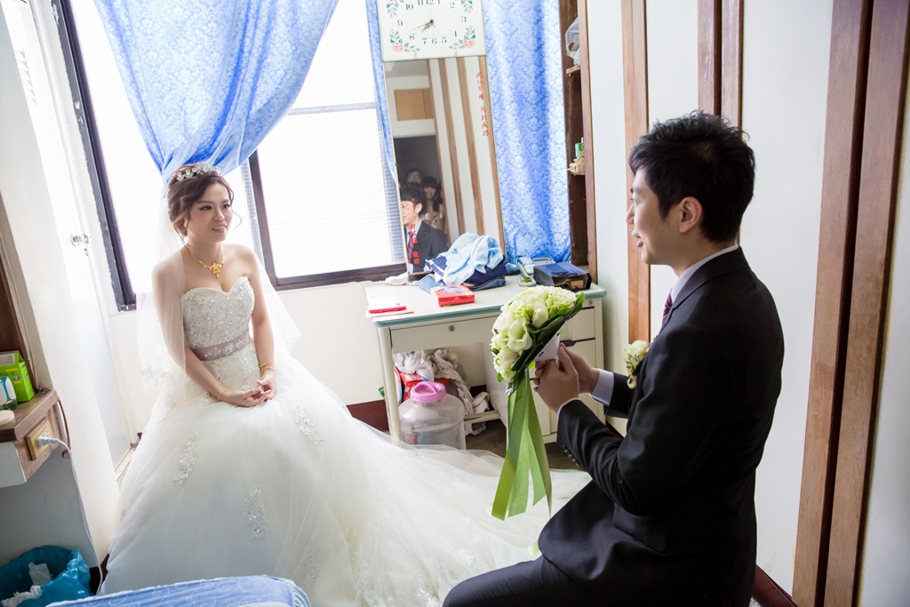 2婚攝,台中婚攝,台中婚禮紀錄,婚攝尹林婚禮,婚攝阿斌師,婚禮紀錄,婚禮錄影,中部婚攝,彰化婚攝,彰化婚禮紀錄,苗栗婚攝,苗栗婚禮紀錄,優質婚攝,口碑婚攝,結婚,訂婚,臻愛婚宴會館,結婚,午宴016-01-02-09h41m24.jpg 201婚攝,台中婚攝,台中婚禮紀錄,婚攝尹林婚禮,婚攝阿斌師,婚禮紀錄,婚禮錄影,中部婚攝,彰化婚攝,彰化婚禮紀錄,苗栗婚攝,苗栗婚禮紀錄,優質婚攝,口碑婚攝,結婚,訂婚,臻愛婚宴會館,結婚,午宴6-01-02-09h41m24.jpg