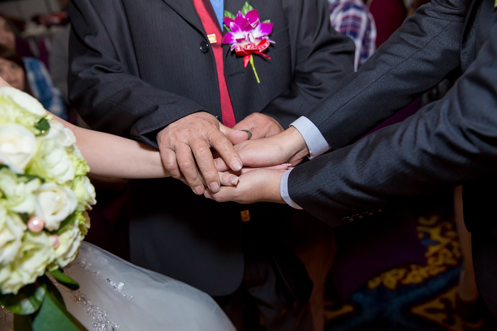 婚攝,台中婚攝,台中婚禮紀錄,婚攝尹林婚禮,婚攝阿斌師,婚禮紀錄,婚禮錄影,中部婚攝,彰化婚攝,彰化婚禮紀錄,苗栗婚攝,苗栗婚禮紀錄,優質婚攝,口碑婚攝,結婚,訂婚,臻愛婚宴會館,結婚,午宴2016-01-02-12h42m27.jpg 2016-01-02-12h42m27.jpg