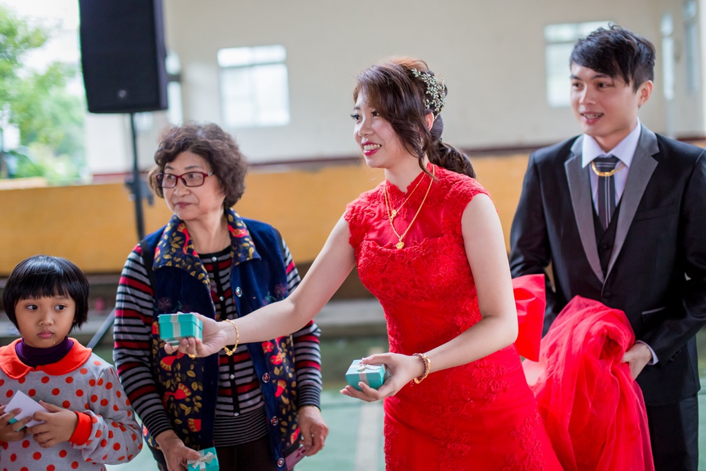 2016-01-03-13h26m33.jpg 婚攝,嘉義婚攝,嘉義婚禮紀錄,婚攝尹林婚禮,婚攝阿斌師,婚禮紀錄,婚禮錄影,南部婚攝,高雄婚攝,高雄婚禮紀錄,台南婚攝,台南婚禮紀錄,優質婚攝,口碑婚攝,結婚,訂婚,東方明珠,結婚,流水席2016-01-03-13h26m33.jpg