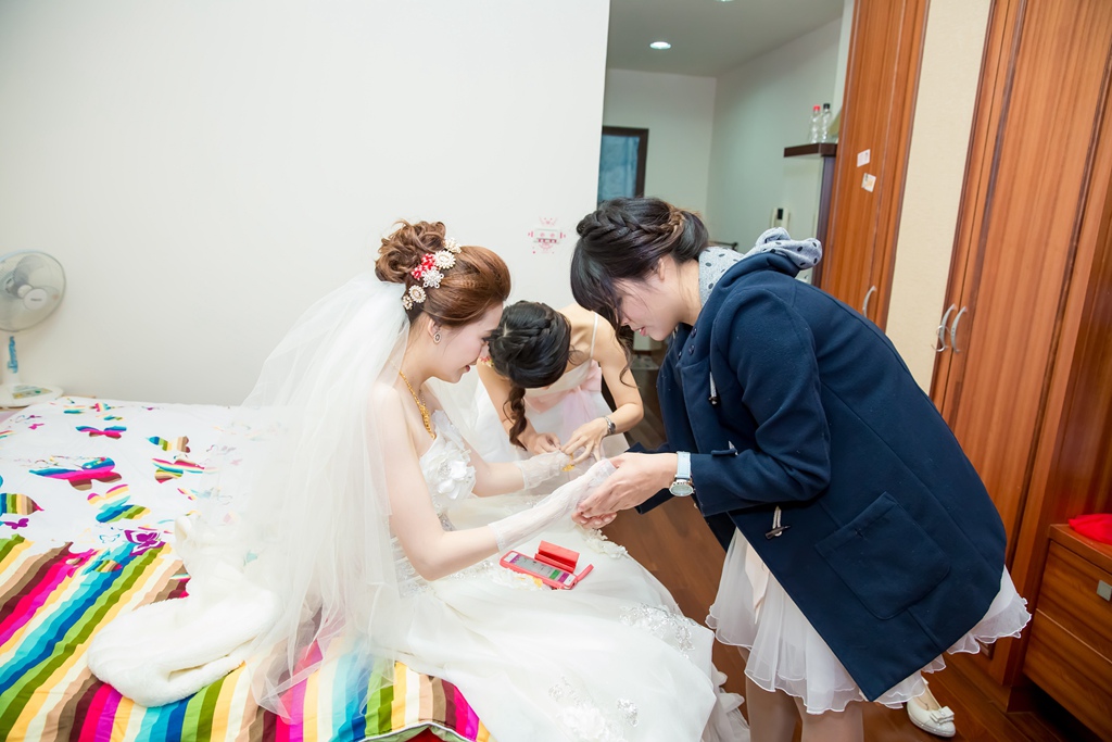 婚攝尹林,婚攝阿斌師,婚禮紀錄,北部婚攝,中部婚攝,南部婚攝,台北婚攝,台北婚禮紀錄,台中婚攝,台中婚禮紀錄,台南婚攝,台南婚禮紀錄,高雄婚攝,高雄婚禮紀錄,優質婚攝,口碑婚攝,結婚,訂婚,教堂婚禮,教會婚禮,海外婚禮,weddingday,非常婚禮, 台南晶英酒店,大八婚宴,大八婚宴會館,台南晶英酒店婚宴,台南晶英酒店婚宴評價2016-02-27-08h41m53.jpg