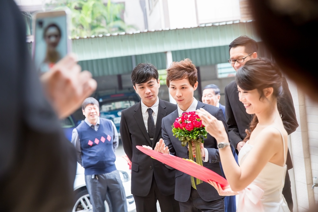 20婚攝尹林,婚攝阿斌師,婚禮紀錄,北部婚攝,中部婚攝,南部婚攝,台北婚攝,台北婚禮紀錄,台中婚攝,台中婚禮紀錄,台南婚攝,台南婚禮紀錄,高雄婚攝,高雄婚禮紀錄,優質婚攝,口碑婚攝,結婚,訂婚,教堂婚禮,教會婚禮,海外婚禮,weddingday,非常婚禮, 台南晶英酒店,大八婚宴,大八婚宴會館,台南晶英酒店婚宴,台南晶英酒店婚宴評價16-02-27-08h50m54.jpg 婚攝尹林,婚攝阿斌師,婚禮紀錄,北部婚攝,中部婚攝,南部婚攝,台北婚攝,台北婚禮紀錄,台中婚攝,台中婚禮紀錄,台南婚攝,台南婚禮紀錄,高雄婚攝,高雄婚禮紀錄,優質婚攝,口碑婚攝,結婚,訂婚,教堂婚禮,教會婚禮,海外婚禮,weddingday,非常婚禮, 台南晶英酒店,大八婚宴,大八婚宴會館,台南晶英酒店婚宴,台南晶英酒店婚宴評價2016-02-27-08h50m54.jpg