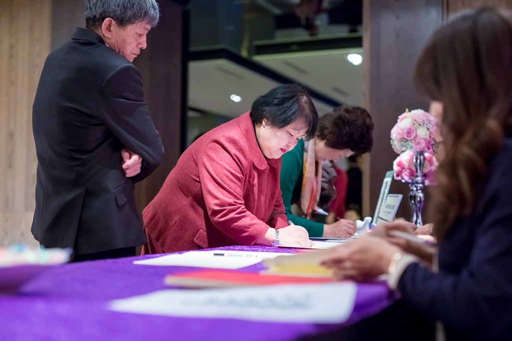 2016-02-27-18h26m58.jpg 2016-02-27-18h26m58.jpg