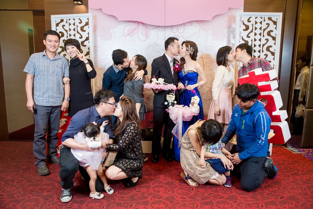 婚攝尹林婚禮,婚攝阿斌師,婚禮紀錄,婚禮錄影,南部婚攝,高雄婚攝,高雄婚禮紀錄,屏東婚攝,屏東婚禮紀錄,台南婚攝,台南婚禮寄錄,優質婚攝,口碑婚攝,結婚,訂婚,教堂婚禮,教會婚禮,水月喜樓,文定,訂婚,午宴2016-03-06-14h32m17.jpg 婚攝尹林婚禮,婚攝阿斌師,婚禮紀錄,婚禮錄影,南部婚攝,高雄婚攝,高雄婚禮紀錄,屏東婚攝,屏東婚禮紀錄,台南婚攝,台南婚禮寄錄,優質婚攝,口碑婚攝,結婚,訂婚,教堂婚禮,教會婚禮,水月喜樓,文定,訂婚,午宴2016-03-06-14h32m17.jpg