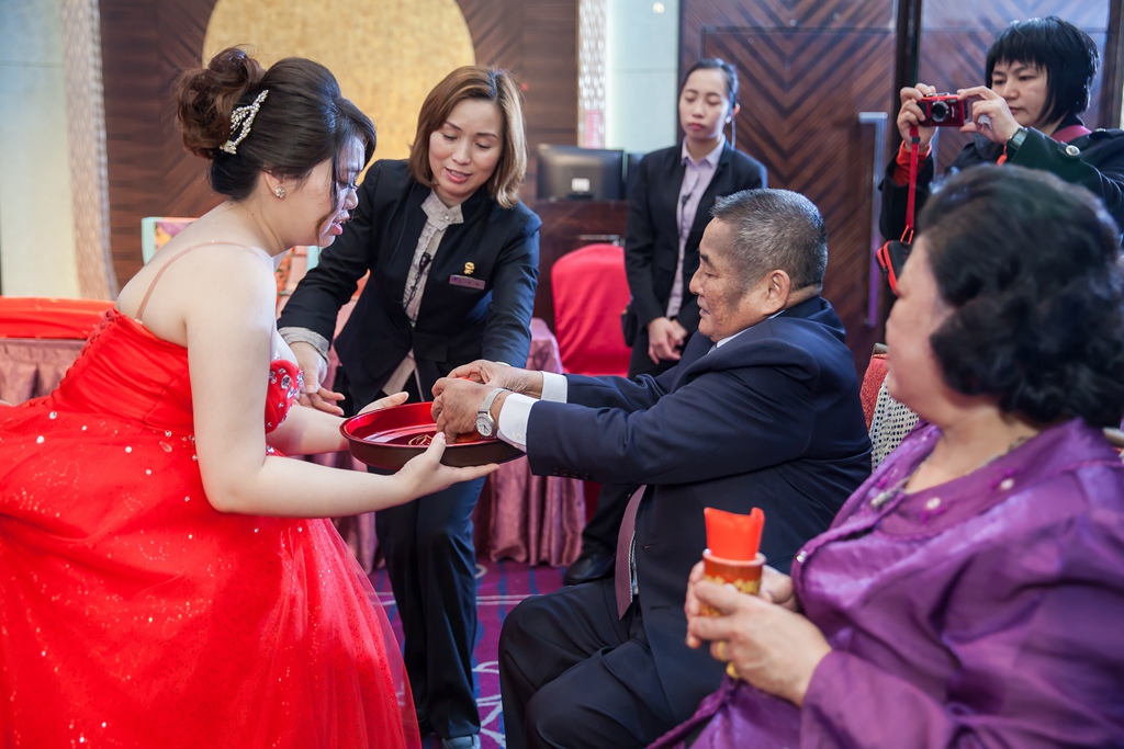 IMG_1444.jpg IMG_1444.jpg