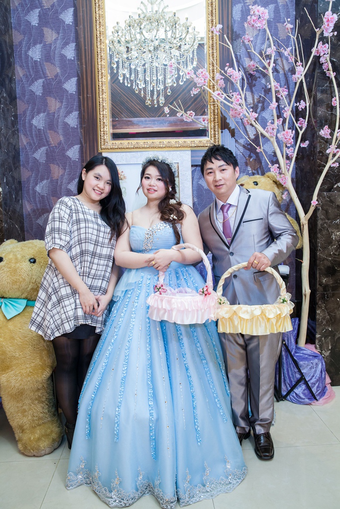 IMG_1976.jpg IMG_1976.jpg