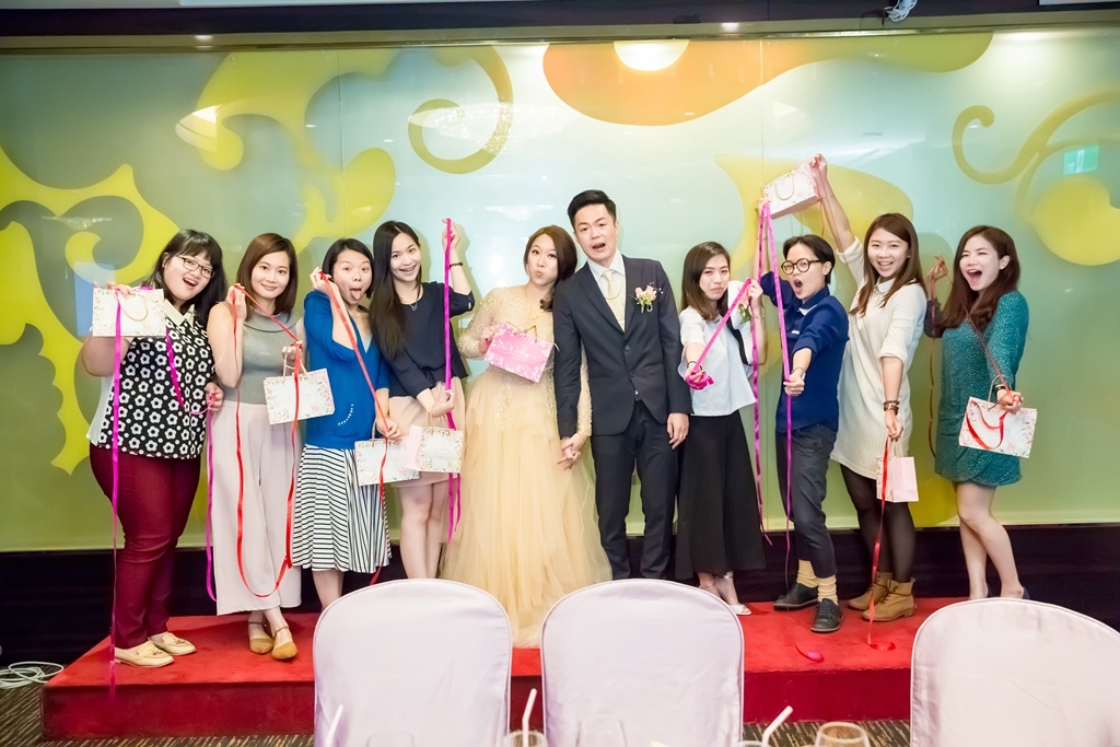 婚攝尹林婚禮,婚攝阿斌師,婚禮紀錄,婚錄,婚禮錄影,優職推薦,南部婚攝,高雄婚攝,高雄婚禮紀錄,屏東婚攝,屏東婚禮紀錄,台南婚攝,台南婚禮紀錄,優質婚攝,口碑婚攝,結婚,訂婚,訂婚過程,訂婚儀式,桂田酒店,文定,訂婚,午宴2016-04-24-13h29m52.jpg 婚攝尹林婚禮,婚攝阿斌師,婚禮紀錄,婚錄,婚禮錄影,優職推薦,南部婚攝,高雄婚攝,高雄婚禮紀錄,屏東婚攝,屏東婚禮紀錄,台南婚攝,台南婚禮紀錄,優質婚攝,口碑婚攝,結婚,訂婚,訂婚過程,訂婚儀式,桂田酒店,文定,訂婚,午宴2016-04-24-13h29m52.jpg