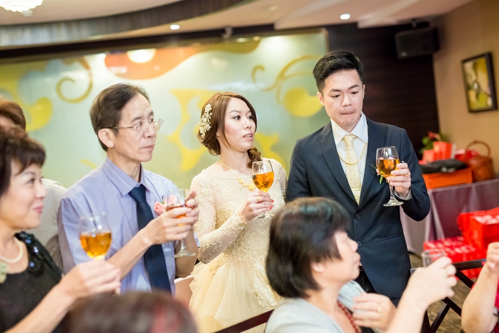 婚攝尹林婚禮,婚攝阿斌師,婚禮紀錄,婚錄,婚禮錄影,優職推薦,南部婚攝,高雄婚攝,高雄婚禮紀錄,屏東婚攝,屏東婚禮紀錄,台南婚攝,台南婚禮紀錄,優質婚攝,口碑婚攝,結婚,訂婚,訂婚過程,訂婚儀式,桂田酒店,文定,訂婚,午宴2016-04-24-13h37m32.jpg 婚攝尹林婚禮,婚攝阿斌師,婚禮紀錄,婚錄,婚禮錄影,優職推薦,南部婚攝,高雄婚攝,高雄婚禮紀錄,屏東婚攝,屏東婚禮紀錄,台南婚攝,台南婚禮紀錄,優質婚攝,口碑婚攝,結婚,訂婚,訂婚過程,訂婚儀式,桂田酒店,文定,訂婚,午宴2016-04-24-13h37m32.jpg