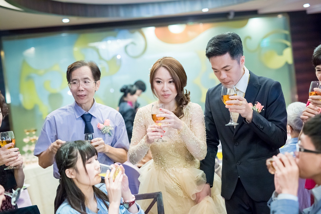 婚攝尹林婚禮,婚攝阿斌師,婚禮紀錄,婚錄,婚禮錄影,優職推薦,南部婚攝,高雄婚攝,高雄婚禮紀錄,屏東婚攝,屏東婚禮紀錄,台南婚攝,台南婚禮紀錄,優質婚攝,口碑婚攝,結婚,訂婚,訂婚過程,訂婚儀式,桂田酒店,文定,訂婚,午宴2016-04-24-13h38m09.jpg 婚攝尹林婚禮,婚攝阿斌師,婚禮紀錄,婚錄,婚禮錄影,優職推薦,南部婚攝,高雄婚攝,高雄婚禮紀錄,屏東婚攝,屏東婚禮紀錄,台南婚攝,台南婚禮紀錄,優質婚攝,口碑婚攝,結婚,訂婚,訂婚過程,訂婚儀式,桂田酒店,文定,訂婚,午宴2016-04-24-13h38m09.jpg