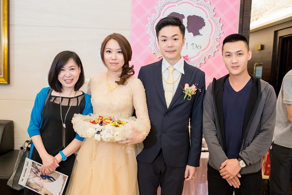 婚攝尹林婚禮,婚攝阿斌師,婚禮紀錄,婚錄,婚禮錄影,優職推薦,南部婚攝,高雄婚攝,高雄婚禮紀錄,屏東婚攝,屏東婚禮紀錄,台南婚攝,台南婚禮紀錄,優質婚攝,口碑婚攝,結婚,訂婚,訂婚過程,訂婚儀式,桂田酒店,文定,訂婚,午宴2016-04-24-15h05m15.jpg 婚攝尹林婚禮,婚攝阿斌師,婚禮紀錄,婚錄,婚禮錄影,優職推薦,南部婚攝,高雄婚攝,高雄婚禮紀錄,屏東婚攝,屏東婚禮紀錄,台南婚攝,台南婚禮紀錄,優質婚攝,口碑婚攝,結婚,訂婚,訂婚過程,訂婚儀式,桂田酒店,文定,訂婚,午宴2016-04-24-15h05m15.jpg