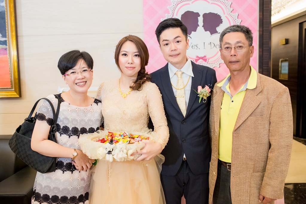 婚攝尹林婚禮,婚攝阿斌師,婚禮紀錄,婚錄,婚禮錄影,優職推薦,南部婚攝,高雄婚攝,高雄婚禮紀錄,屏東婚攝,屏東婚禮紀錄,台南婚攝,台南婚禮紀錄,優質婚攝,口碑婚攝,結婚,訂婚,訂婚過程,訂婚儀式,桂田酒店,文定,訂婚,午宴2016-04-24-15h06m06.jpg 婚攝尹林婚禮,婚攝阿斌師,婚禮紀錄,婚錄,婚禮錄影,優職推薦,南部婚攝,高雄婚攝,高雄婚禮紀錄,屏東婚攝,屏東婚禮紀錄,台南婚攝,台南婚禮紀錄,優質婚攝,口碑婚攝,結婚,訂婚,訂婚過程,訂婚儀式,桂田酒店,文定,訂婚,午宴2016-04-24-15h06m06.jpg