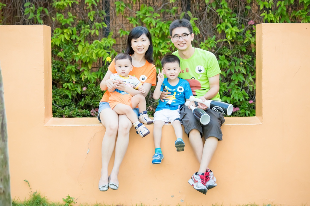 尹林全家福拍攝,阿斌師,台南兒童寫真,台南兒童攝影,台南全家福攝影,台南全家福,高雄全家福攝影,南部全家福攝影,高雄兒童攝影, 屏東兒童攝影,屏東兒童寫真, 嘉義全家福攝影,嘉義全家福拍寶寶,滿月拍,抓周,拍小孩,寶寶童話,全家福,到府拍攝,幸福時光,成大,德記洋行,夕張所412A7684.jpg 尹林全家福拍攝,阿斌師,台南兒童寫真,台南兒童攝影,台南全家福攝影,台南全家福,高雄全家福攝影,南部全家福攝影,高雄兒童攝影, 屏東兒童攝影,屏東兒童寫真, 嘉義全家福攝影,嘉義全家福拍寶寶,滿月拍,抓周,拍小孩,寶寶童話,全家福,到府拍攝,幸福時光,成大,德記洋行,夕張所412A7684.jpg