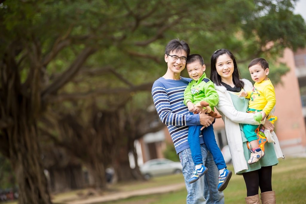 尹林全家福拍攝,阿斌師,台南兒童寫真,台南兒童攝影,台南全家福攝影,台南全家福,高雄全家福攝影,南部全家福攝影,高雄兒童攝影, 屏東兒童攝影,屏東兒童寫真, 嘉義全家福攝影,嘉義全家福拍寶寶,滿月拍,抓周,拍小孩,寶寶童話,全家福,到府拍攝,幸福時光,成大,德記洋行,夕張所HY6A0552.jpg 尹林全家福拍攝,阿斌師,台南兒童寫真,台南兒童攝影,台南全家福攝影,台南全家福,高雄全家福攝影,南部全家福攝影,高雄兒童攝影, 屏東兒童攝影,屏東兒童寫真, 嘉義全家福攝影,嘉義全家福拍寶寶,滿月拍,抓周,拍小孩,寶寶童話,全家福,到府拍攝,幸福時光,成大,德記洋行,夕張所HY6A0552.jpg