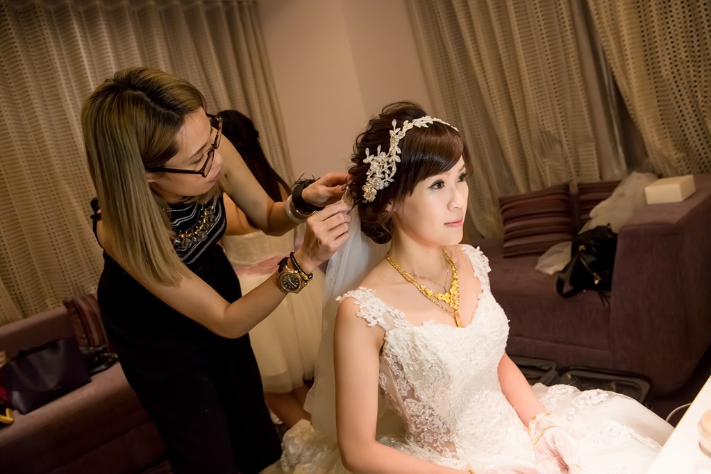 20婚攝尹林,婚攝阿斌師,婚禮紀錄,北部婚攝,中部婚攝,南部婚攝,台北婚攝,台北婚禮紀錄,台中婚攝,台中婚禮紀錄,台南婚攝,台南婚禮紀錄,高雄婚攝,高雄婚禮紀錄,優質婚攝,口碑婚攝,結婚,訂婚,教堂婚禮,教會婚禮,海外婚禮,weddingday,非常婚禮,台中金典酒店婚宴,台中金典酒店,台中金典酒店-栢麗廳16-04-30-18h57m16.jpg 2婚攝尹林,婚攝阿斌師,婚禮紀錄,北部婚攝,中部婚攝,南部婚攝,台北婚攝,台北婚禮紀錄,台中婚攝,台中婚禮紀錄,台南婚攝,台南婚禮紀錄,高雄婚攝,高雄婚禮紀錄,優質婚攝,口碑婚攝,結婚,訂婚,教堂婚禮,教會婚禮,海外婚禮,weddingday,非常婚禮,台中金典酒店婚宴,台中金典酒店,台中金典酒店-栢麗廳016-04-30-18h57m16.jpg