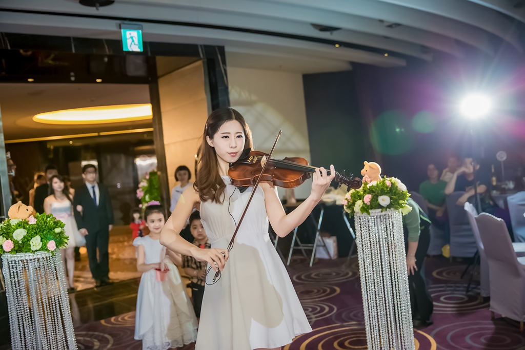 20婚攝尹林,婚攝阿斌師,婚禮紀錄,北部婚攝,中部婚攝,南部婚攝,台北婚攝,台北婚禮紀錄,台中婚攝,台中婚禮紀錄,台南婚攝,台南婚禮紀錄,高雄婚攝,高雄婚禮紀錄,優質婚攝,口碑婚攝,結婚,訂婚,教堂婚禮,教會婚禮,海外婚禮,weddingday,非常婚禮,台中金典酒店婚宴,台中金典酒店,台中金典酒店-栢麗廳16-04-30-19h07m37.jpg 2婚攝尹林,婚攝阿斌師,婚禮紀錄,北部婚攝,中部婚攝,南部婚攝,台北婚攝,台北婚禮紀錄,台中婚攝,台中婚禮紀錄,台南婚攝,台南婚禮紀錄,高雄婚攝,高雄婚禮紀錄,優質婚攝,口碑婚攝,結婚,訂婚,教堂婚禮,教會婚禮,海外婚禮,weddingday,非常婚禮,台中金典酒店婚宴,台中金典酒店,台中金典酒店-栢麗廳016-04-30-19h07m37.jpg