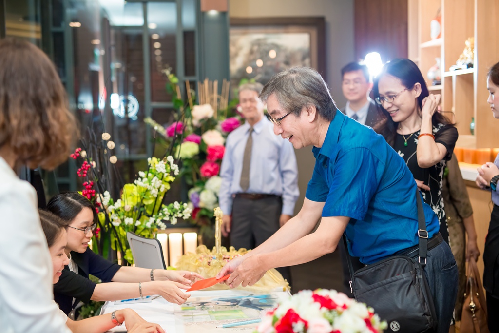 2016-05-14-11h49m55.jpg 2016-05-14-11h49m55.jpg