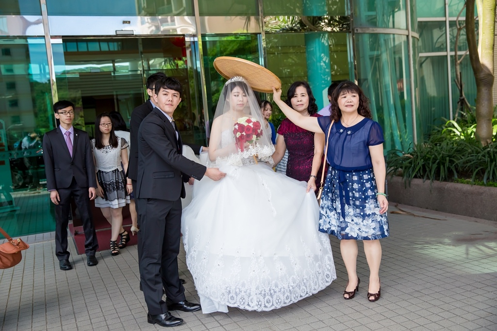 2016-05-28-09h48m24.jpg 2016-05-28-09h48m24.jpg