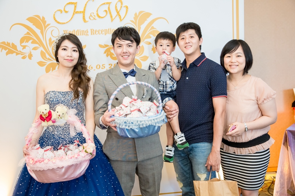 20婚攝,婚攝尹林婚禮,婚攝阿斌師,婚禮紀錄,婚禮錄影,北部婚攝,新竹婚攝,新竹婚禮紀錄,桃園婚攝,桃園婚禮紀錄,苗栗婚攝,苗栗婚禮紀錄,優質婚攝,口碑婚攝,結婚,訂婚,結婚,午宴,迎娶車隊,新竹日月光飯店,日月光飯店16-05-28-15h25m51.jpg 2016婚攝,婚攝尹林婚禮,婚攝阿斌師,婚禮紀錄,婚禮錄影,北部婚攝,新竹婚攝,新竹婚禮紀錄,桃園婚攝,桃園婚禮紀錄,苗栗婚攝,苗栗婚禮紀錄,優質婚攝,口碑婚攝,結婚,訂婚,結婚,午宴,迎娶車隊,新竹日月光飯店,日月光飯店-05-28-15h25m51.jpg