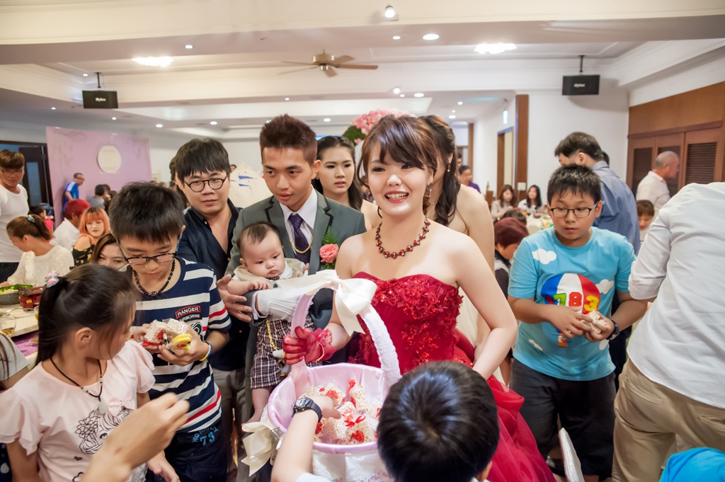 婚攝尹林,婚攝阿斌師,婚禮紀錄,北部婚攝,中部婚攝,南部婚攝,台北婚攝,台北婚禮紀錄,台中婚攝,台中婚禮紀錄,台南婚攝,台南婚禮紀錄,高雄婚攝,高雄婚禮紀錄,優質婚攝,口碑婚攝,結婚,訂婚,教堂婚禮,教會婚禮,海外婚禮,weddingday,非常婚禮, 屏東桃山餐廳,桃山婚宴,桃山宴會聽,專業攝影師,超整人闖關遊戲,陳大肥,永恆婚禮企劃,屏東婚攝CK1_9253.jpg 婚攝尹林,婚攝阿斌師,婚禮紀錄,北部婚攝,中部婚攝,南部婚攝,台北婚攝,台北婚禮紀錄,台中婚攝,台中婚禮紀錄,台南婚攝,台南婚禮紀錄,高雄婚攝,高雄婚禮紀錄,優質婚攝,口碑婚攝,結婚,訂婚,教堂婚禮,教會婚禮,海外婚禮,weddingday,非常婚禮, 屏東桃山餐廳,桃山婚宴,桃山宴會聽,專業攝影師,超整人闖關遊戲,陳大肥,永恆婚禮企劃,屏東婚攝CK1_9253.jpg