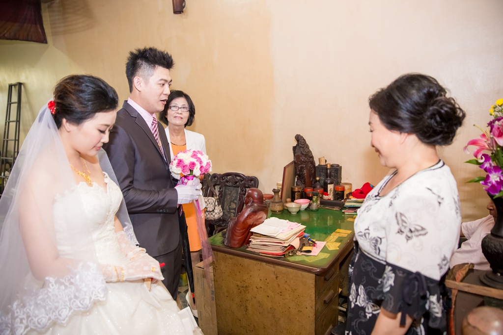 婚攝尹林,婚攝阿斌師,婚禮紀錄,北部婚攝,中部婚攝,南部婚攝,台北婚攝,台北婚禮紀錄,台中婚攝,台中婚禮紀錄,台南婚攝,台南婚禮紀錄,高雄婚攝,高雄婚禮紀錄,台東婚攝,雲林婚攝,虎尾婚攝,優質婚攝,口碑婚攝,結婚,訂婚,教堂婚禮,教會婚禮,海外婚禮,weddingday,非常婚禮,潮州聞香閣
,結婚,晚宴,浪漫進場,開心大合照
2016-10-30-14h49m18.jpg 婚攝尹林,婚攝阿斌師,婚禮紀錄,北部婚攝,中部婚攝,南部婚攝,台北婚攝,台北婚禮紀錄,台中婚攝,台中婚禮紀錄,台南婚攝,台南婚禮紀錄,高雄婚攝,高雄婚禮紀錄,台東婚攝,雲林婚攝,虎尾婚攝,優質婚攝,口碑婚攝,結婚,訂婚,教堂婚禮,教會婚禮,海外婚禮,weddingday,非常婚禮,潮州聞香閣
,結婚,晚宴,浪漫進場,開心大合照
2016-10-30-14h49m18.jpg