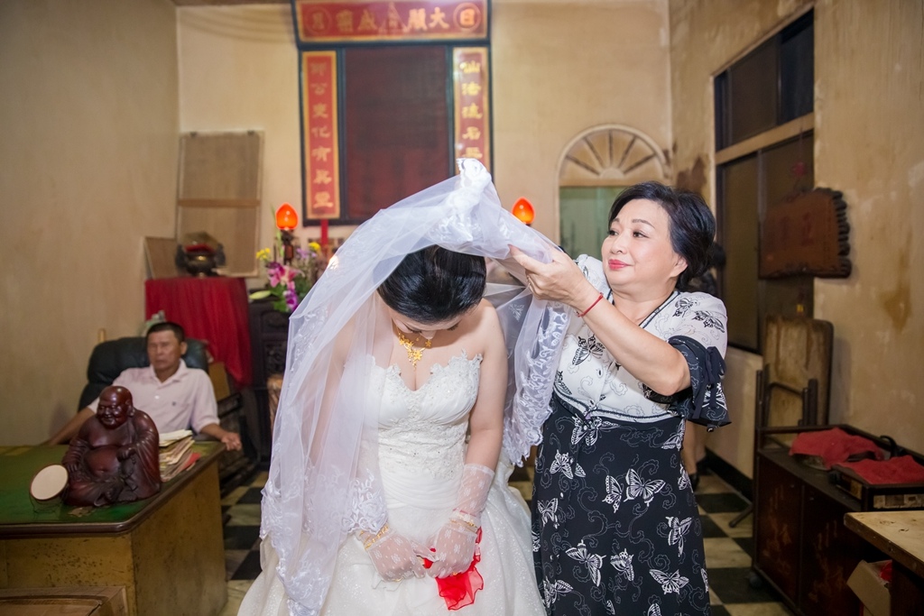 婚攝尹林,婚攝阿斌師,婚禮紀錄,北部婚攝,中部婚攝,南部婚攝,台北婚攝,台北婚禮紀錄,台中婚攝,台中婚禮紀錄,台南婚攝,台南婚禮紀錄,高雄婚攝,高雄婚禮紀錄,台東婚攝,雲林婚攝,虎尾婚攝,優質婚攝,口碑婚攝,結婚,訂婚,教堂婚禮,教會婚禮,海外婚禮,weddingday,非常婚禮,潮州聞香閣
,結婚,晚宴,浪漫進場,開心大合照
2016-10-30-14h50m52.jpg 婚攝尹林,婚攝阿斌師,婚禮紀錄,北部婚攝,中部婚攝,南部婚攝,台北婚攝,台北婚禮紀錄,台中婚攝,台中婚禮紀錄,台南婚攝,台南婚禮紀錄,高雄婚攝,高雄婚禮紀錄,台東婚攝,雲林婚攝,虎尾婚攝,優質婚攝,口碑婚攝,結婚,訂婚,教堂婚禮,教會婚禮,海外婚禮,weddingday,非常婚禮,潮州聞香閣
,結婚,晚宴,浪漫進場,開心大合照
2016-10-30-14h50m52.jpg