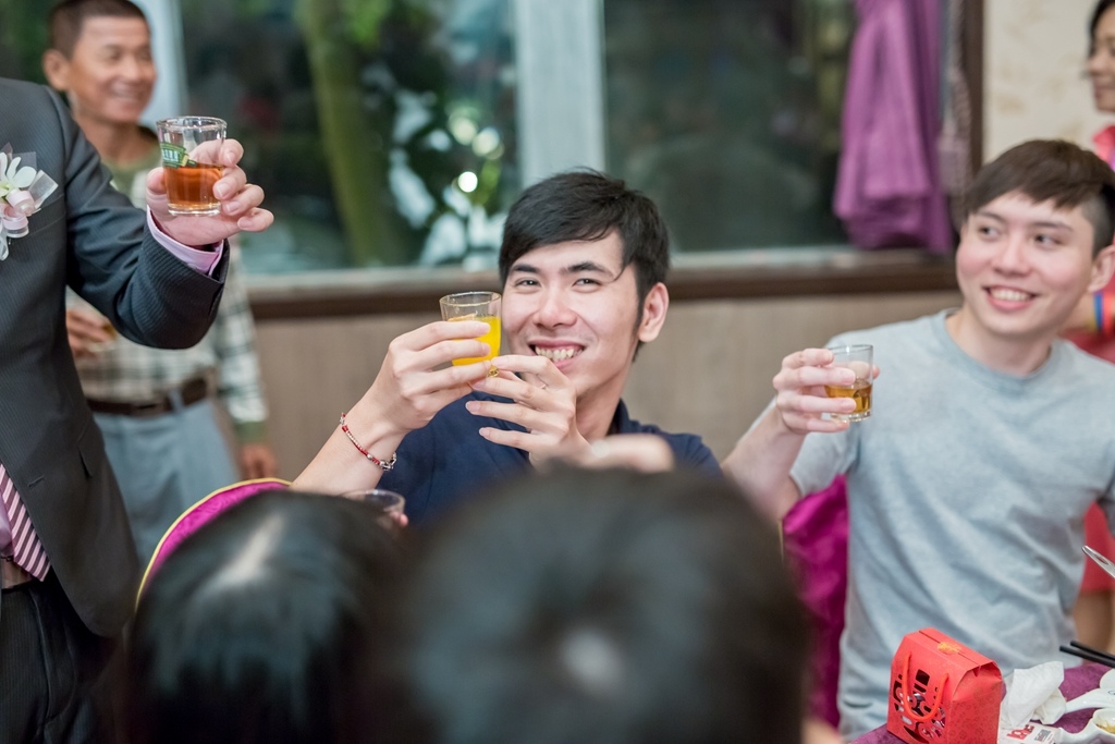 2016-10-30-20h00m24.jpg 2016-10-30-20h00m24.jpg