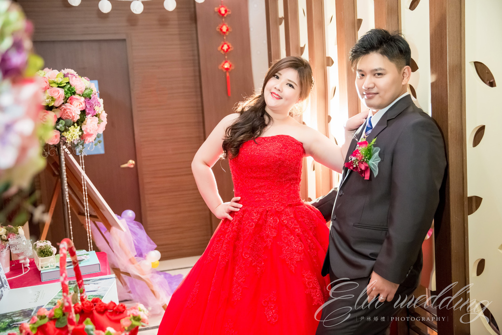 台東婚攝,台東婚禮紀錄,婚攝尹林婚禮,婚攝阿斌師,婚禮紀錄,婚禮錄影,南部婚攝,優質婚攝,口碑婚攝,結婚,迎娶,台東丸八餐廳,晚宴,高CP值婚攝,台東首選婚攝2016-11-11-07h35m51.JPG 台東婚攝,台東婚禮紀錄,婚攝尹林婚禮,婚攝阿斌師,婚禮紀錄,婚禮錄影,南部婚攝,優質婚攝,口碑婚攝,結婚,迎娶,台東丸八餐廳,晚宴,高CP值婚攝,台東首選婚攝