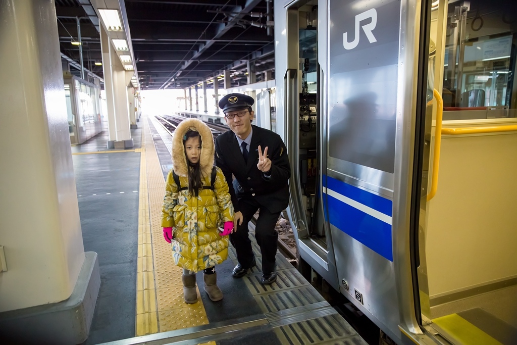 2017-03-08-09h06m25.jpg 2017-03-08-09h06m25.jpg