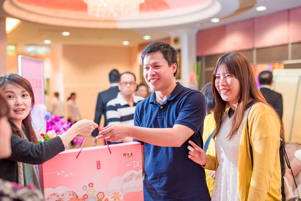 婚攝尹林,婚攝阿斌師,婚禮紀錄,北部婚攝,中部婚攝,南部婚攝,台北婚攝,台北婚禮紀錄,台中婚攝,台中婚禮紀錄,台南婚攝,台南婚禮紀錄,高雄婚攝,高雄婚禮紀錄,優質婚攝,口碑婚攝,結婚,訂婚,教堂婚禮,教會婚禮,海外婚禮,weddingday,非常婚禮, 嘉義婚攝, 台南富霖, 台南富霖華平館, 台南富霖港式飲茶, 台南富霖飯店, 台南富霖婚宴,台南富霖餐廳永華館2017-05-06-11h46m32.jpg