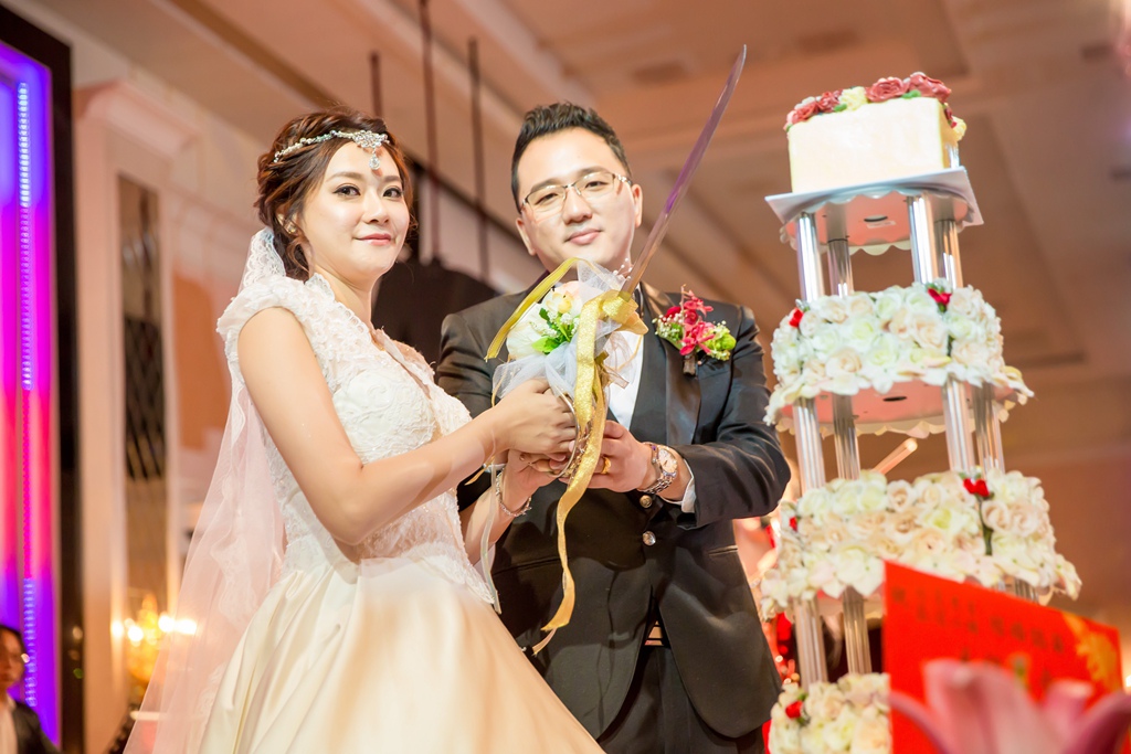 婚攝尹林,婚攝阿斌師,婚禮紀錄,北部婚攝,中部婚攝,南部婚攝,台北婚攝,台北婚禮紀錄,台中婚攝,台中婚禮紀錄,台南婚攝,台南婚禮紀錄,高雄婚攝,高雄婚禮紀錄,優質婚攝,口碑婚攝,結婚,訂婚,教堂婚禮,教會婚禮,海外婚禮,weddingday,非常婚禮, 嘉義婚攝, 台南富霖, 台南富霖華平館, 台南富霖港式飲茶, 台南富霖飯店, 台南富霖婚宴,台南富霖餐廳永華館2017-05-06-13h11m52.jpg