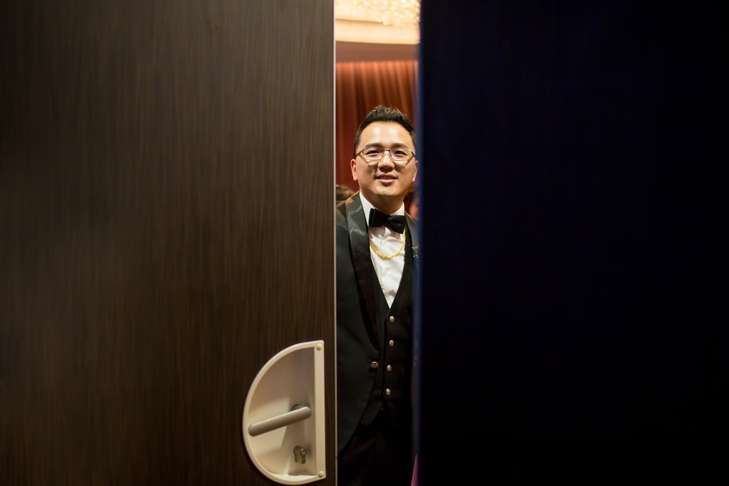 婚攝尹林,婚攝阿斌師,婚禮紀錄,北部婚攝,中部婚攝,南部婚攝,台北婚攝,台北婚禮紀錄,台中婚攝,台中婚禮紀錄,台南婚攝,台南婚禮紀錄,高雄婚攝,高雄婚禮紀錄,優質婚攝,口碑婚攝,結婚,訂婚,教堂婚禮,教會婚禮,海外婚禮,weddingday,非常婚禮, 嘉義婚攝, 台南富霖, 台南富霖華平館, 台南富霖港式飲茶, 台南富霖飯店, 台南富霖婚宴,台南富霖餐廳永華館2017-05-06-14h18m30.jpg