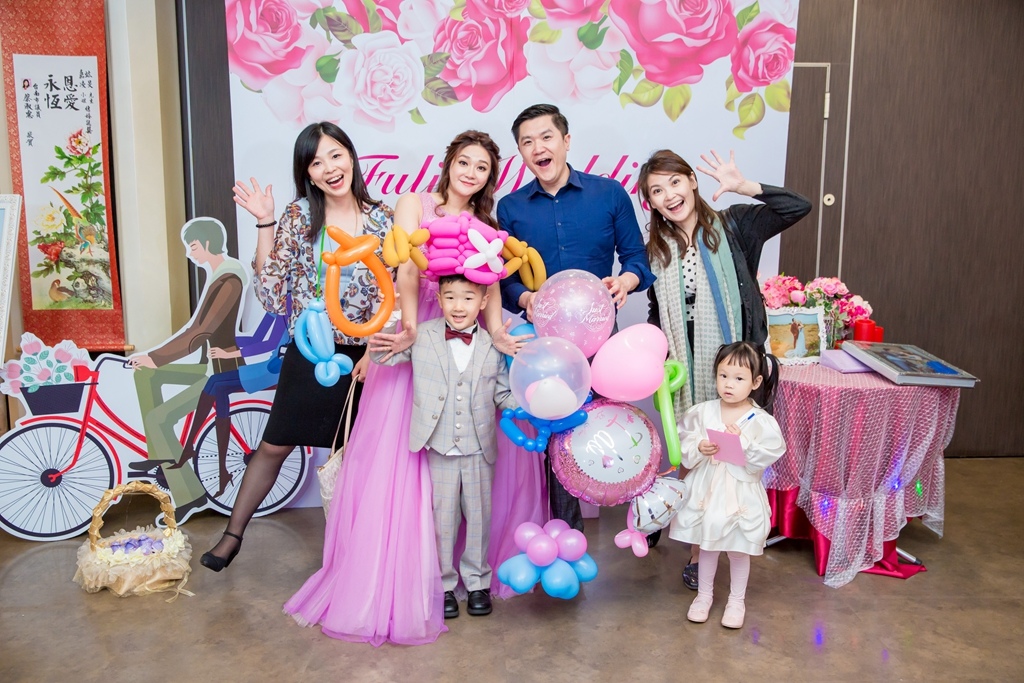 婚攝尹林,婚攝阿斌師,婚禮紀錄,北部婚攝,中部婚攝,南部婚攝,台北婚攝,台北婚禮紀錄,台中婚攝,台中婚禮紀錄,台南婚攝,台南婚禮紀錄,高雄婚攝,高雄婚禮紀錄,優質婚攝,口碑婚攝,結婚,訂婚,教堂婚禮,教會婚禮,海外婚禮,weddingday,非常婚禮, 嘉義婚攝, 台南富霖, 台南富霖華平館, 台南富霖港式飲茶, 台南富霖飯店, 台南富霖婚宴,台南富霖餐廳永華館2017-05-06-15h46m07.jpg