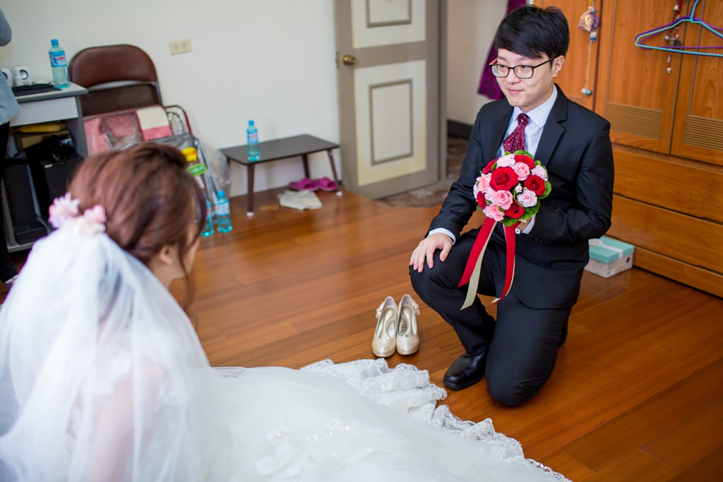 婚攝尹林,婚攝阿斌師,婚禮紀錄,北部婚攝,中部婚攝,南部婚攝,台北婚攝,台北婚禮紀錄,台中婚攝,台中婚禮紀錄,台南婚攝,台南婚禮紀錄,高雄婚攝,高雄婚禮紀錄,優質婚攝,口碑婚攝,結婚,訂婚,教堂婚禮,教會婚禮,海外婚禮,weddingday,非常婚禮, 嘉義婚攝, 嘉義馨園,嘉義馨園日本料理,嘉義馨園喜宴