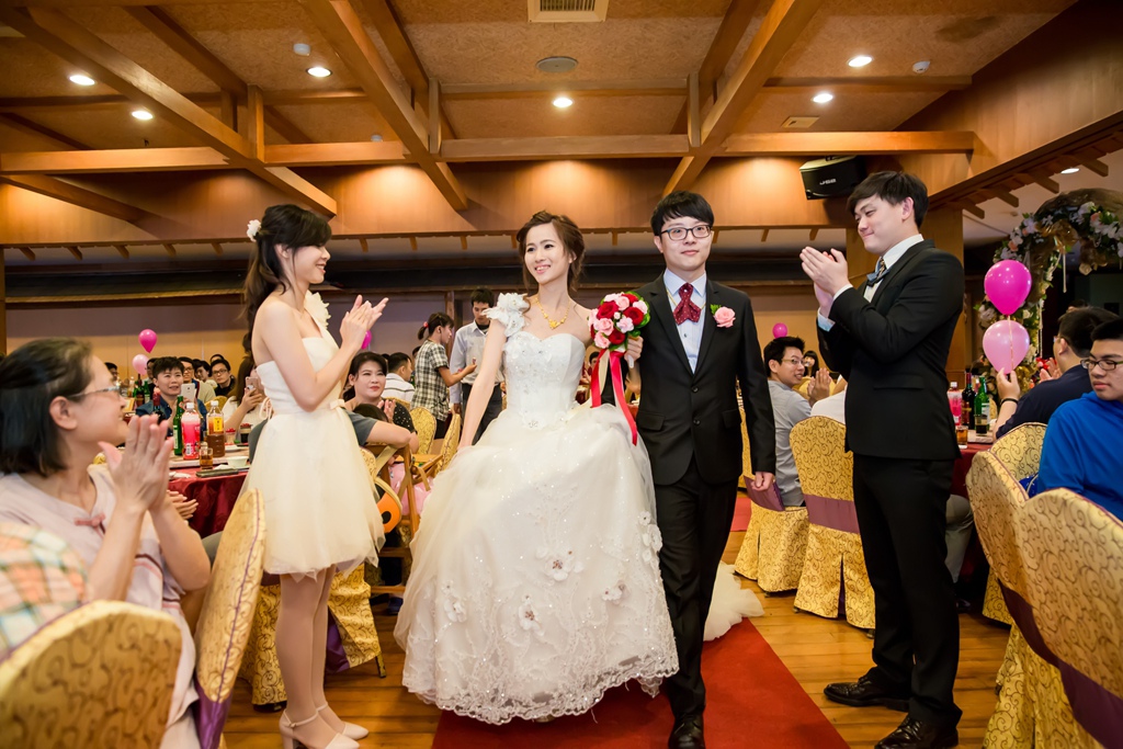 婚攝尹林,婚攝阿斌師,婚禮紀錄,北部婚攝,中部婚攝,南部婚攝,台北婚攝,台北婚禮紀錄,台中婚攝,台中婚禮紀錄,台南婚攝,台南婚禮紀錄,高雄婚攝,高雄婚禮紀錄,優質婚攝,口碑婚攝,結婚,訂婚,教堂婚禮,教會婚禮,海外婚禮,weddingday,非常婚禮, 嘉義婚攝, 嘉義馨園,嘉義馨園日本料理,嘉義馨園喜宴