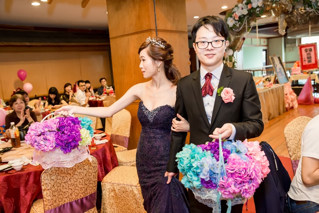 婚攝尹林,婚攝阿斌師,婚禮紀錄,北部婚攝,中部婚攝,南部婚攝,台北婚攝,台北婚禮紀錄,台中婚攝,台中婚禮紀錄,台南婚攝,台南婚禮紀錄,高雄婚攝,高雄婚禮紀錄,優質婚攝,口碑婚攝,結婚,訂婚,教堂婚禮,教會婚禮,海外婚禮,weddingday,非常婚禮, 嘉義婚攝, 嘉義馨園,嘉義馨園日本料理,嘉義馨園喜宴