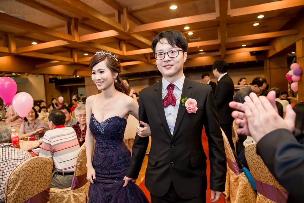 婚攝尹林,婚攝阿斌師,婚禮紀錄,北部婚攝,中部婚攝,南部婚攝,台北婚攝,台北婚禮紀錄,台中婚攝,台中婚禮紀錄,台南婚攝,台南婚禮紀錄,高雄婚攝,高雄婚禮紀錄,優質婚攝,口碑婚攝,結婚,訂婚,教堂婚禮,教會婚禮,海外婚禮,weddingday,非常婚禮, 嘉義婚攝, 嘉義馨園,嘉義馨園日本料理,嘉義馨園喜宴