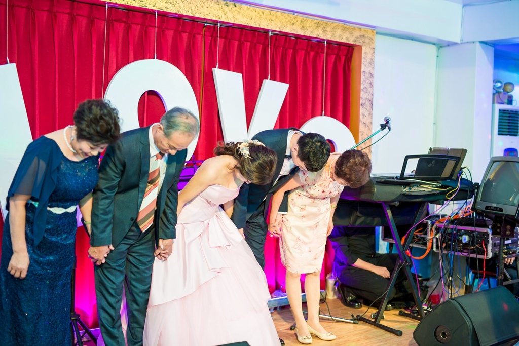 婚攝尹林,婚攝阿斌師,婚禮紀錄,北部婚攝,中部婚攝,南部婚攝,台北婚攝,台北婚禮紀錄,台中婚攝,台中婚禮紀錄,台南婚攝,台南婚禮紀錄,高雄婚攝,高雄婚禮紀錄,台東婚攝,優質婚攝,口碑婚攝,結婚,訂婚,教堂婚禮,教會婚禮,海外婚禮,weddingday,非常婚禮, 枋寮高興海鮮餐廳,高興海鮮餐廳,枋寮流水席,訂婚,午宴