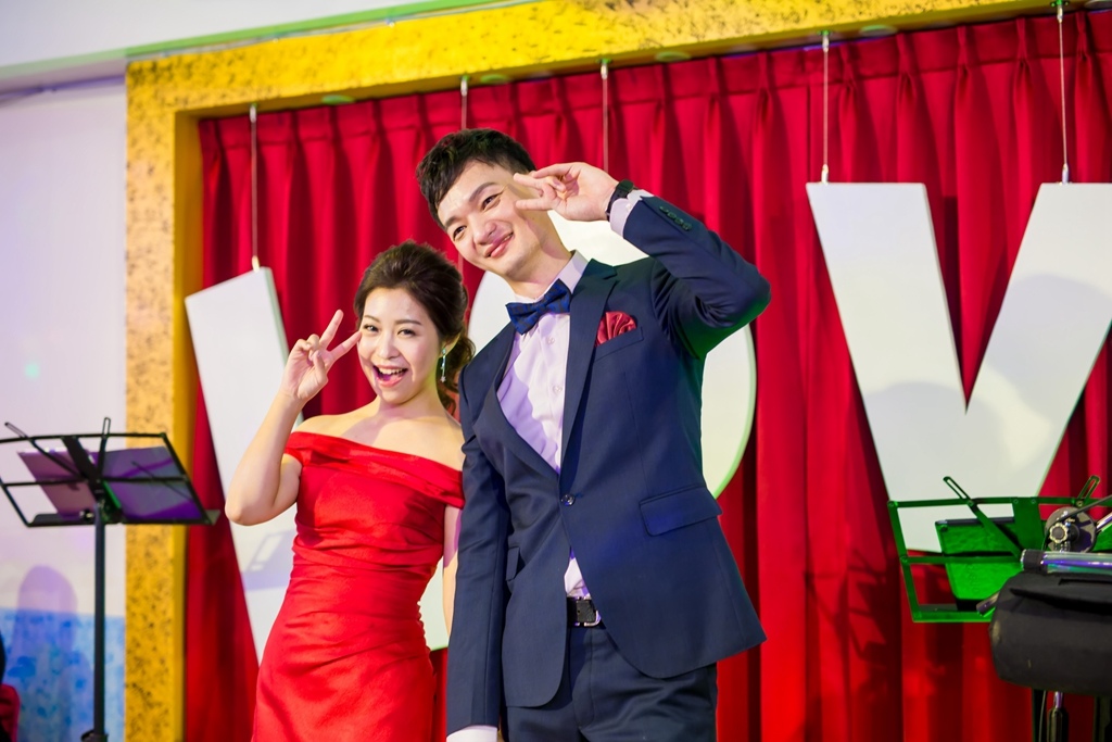 婚攝尹林,婚攝阿斌師,婚禮紀錄,北部婚攝,中部婚攝,南部婚攝,台北婚攝,台北婚禮紀錄,台中婚攝,台中婚禮紀錄,台南婚攝,台南婚禮紀錄,高雄婚攝,高雄婚禮紀錄,台東婚攝,優質婚攝,口碑婚攝,結婚,訂婚,教堂婚禮,教會婚禮,海外婚禮,weddingday,非常婚禮, 枋寮高興海鮮餐廳,高興海鮮餐廳,枋寮流水席,訂婚,午宴