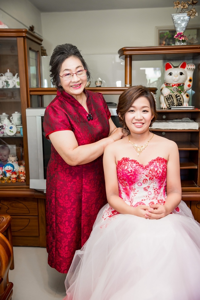 婚攝尹林,婚攝阿斌師,婚禮紀錄,北部婚攝,中部婚攝,南部婚攝,台北婚攝,台北婚禮紀錄,台中婚攝,台中婚禮紀錄,台南婚攝,台南婚禮紀錄,高雄婚攝,高雄婚禮紀錄,台東婚攝,優質婚攝,口碑婚攝,結婚,訂婚,教堂婚禮,教會婚禮,海外婚禮,weddingday,非常婚禮,大直典華旗艦館 , 大直典華, 大直典華婚宴,訂婚,結婚,晚宴,浪漫進場