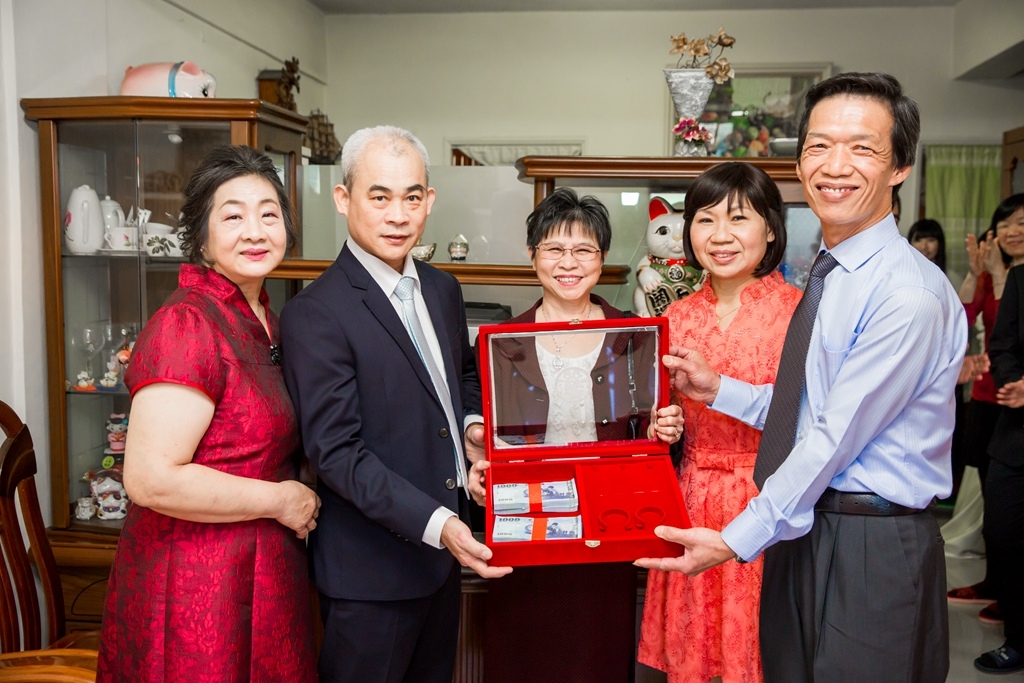 婚攝尹林,婚攝阿斌師,婚禮紀錄,北部婚攝,中部婚攝,南部婚攝,台北婚攝,台北婚禮紀錄,台中婚攝,台中婚禮紀錄,台南婚攝,台南婚禮紀錄,高雄婚攝,高雄婚禮紀錄,台東婚攝,優質婚攝,口碑婚攝,結婚,訂婚,教堂婚禮,教會婚禮,海外婚禮,weddingday,非常婚禮,大直典華旗艦館 , 大直典華, 大直典華婚宴,訂婚,結婚,晚宴,浪漫進場