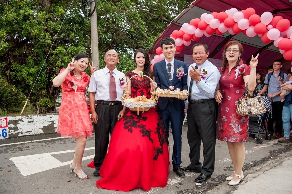 婚攝尹林婚禮,婚攝阿斌師,婚禮紀錄,北部婚攝,中部婚攝,南部婚攝,台北婚攝,台北婚禮紀錄,台中婚攝,台中婚禮紀錄,台南婚攝,台南婚禮紀錄,高雄婚攝,高雄婚禮紀錄,優質婚攝,口碑婚攝,結婚,訂婚,教堂婚禮,教會婚禮,海外婚禮,weddingday,非常婚禮, 東港,流水席,午宴,縣長致詞,東港婚攝,婚禮錄影,屏東婚錄