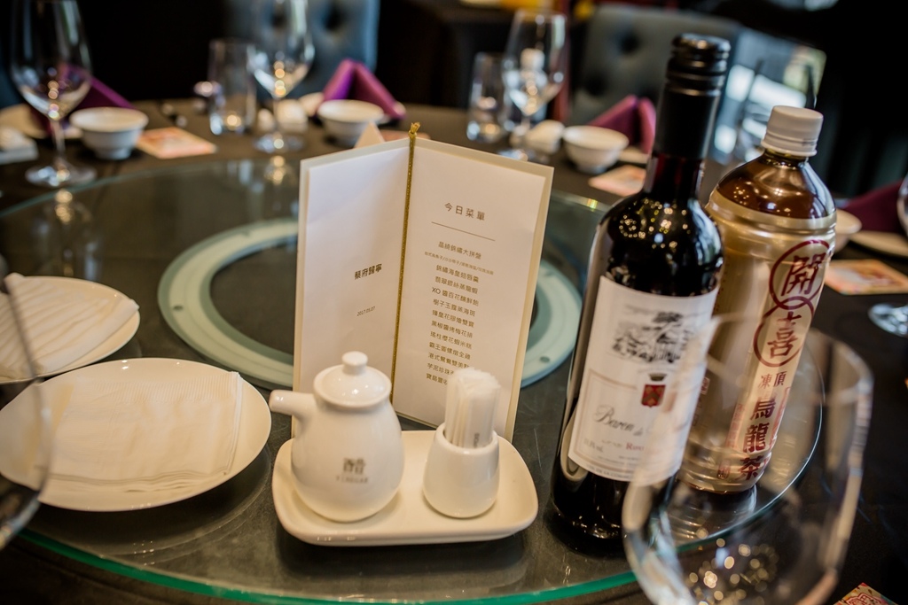 婚攝尹林婚禮,婚攝阿斌師,婚禮紀錄,南部婚攝,台南婚攝,台南婚禮紀錄,高雄婚攝,高雄婚禮紀錄,優質婚攝,口碑婚攝,結婚,訂婚,教堂婚禮,教會婚禮,海外婚禮,weddingday,非常婚禮,晶綺盛宴紫晶廳,歸寧午宴, 晶綺盛宴