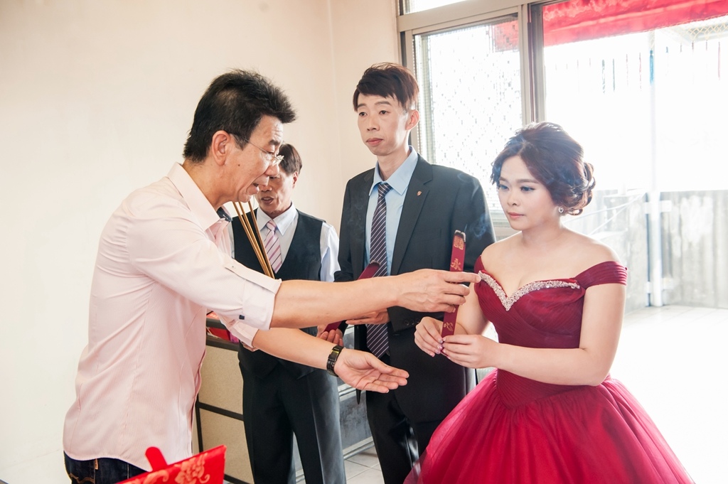 婚攝尹林婚禮,婚攝阿斌師,婚禮紀錄,婚禮錄影,南部婚攝,高雄婚攝,高雄婚禮紀錄,屏東婚攝,屏東婚禮紀錄,屏東婚禮錄影,錄影,台南婚攝,台南婚禮紀錄,優質婚攝,口碑婚攝,結婚,長治,龍鳳樓,文定,訂婚,午宴,類婚紗,