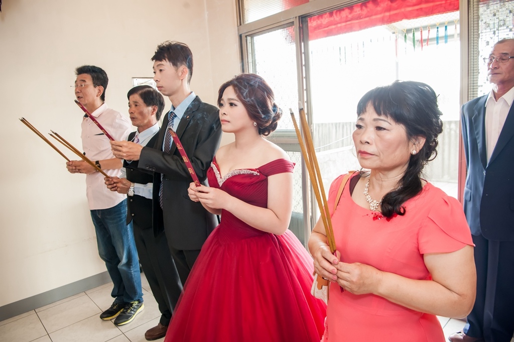 婚攝尹林婚禮,婚攝阿斌師,婚禮紀錄,婚禮錄影,南部婚攝,高雄婚攝,高雄婚禮紀錄,屏東婚攝,屏東婚禮紀錄,屏東婚禮錄影,錄影,台南婚攝,台南婚禮紀錄,優質婚攝,口碑婚攝,結婚,長治,龍鳳樓,文定,訂婚,午宴,類婚紗,