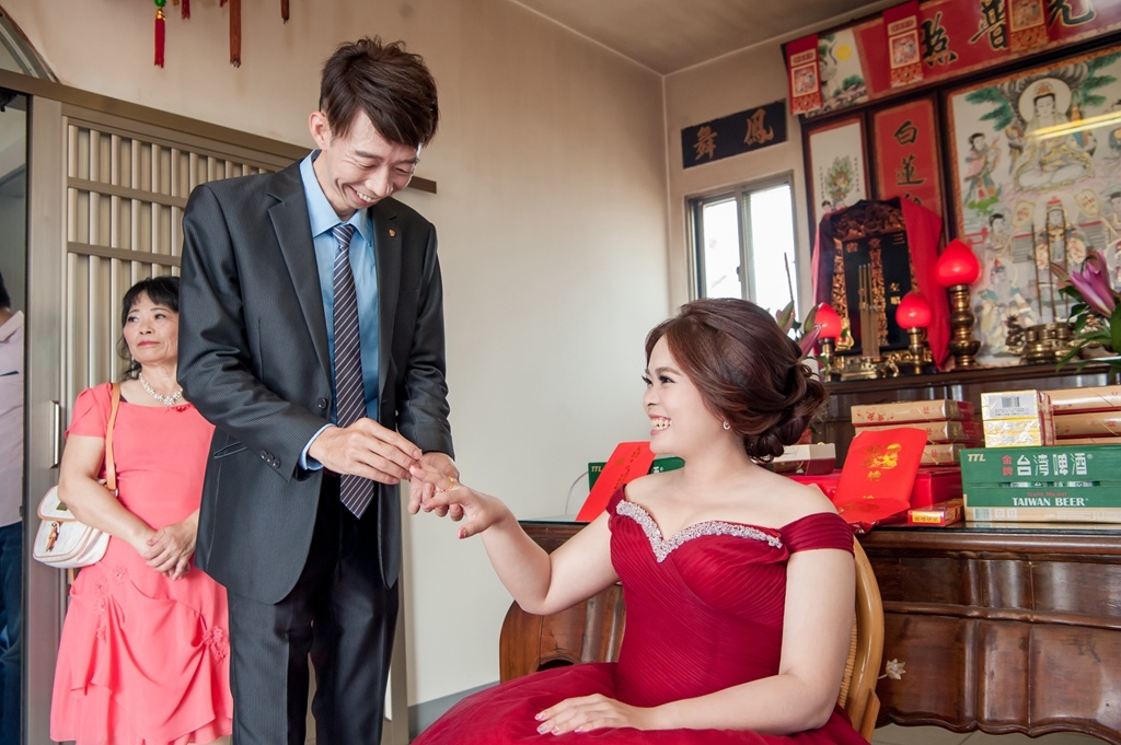 婚攝尹林婚禮,婚攝阿斌師,婚禮紀錄,婚禮錄影,南部婚攝,高雄婚攝,高雄婚禮紀錄,屏東婚攝,屏東婚禮紀錄,屏東婚禮錄影,錄影,台南婚攝,台南婚禮紀錄,優質婚攝,口碑婚攝,結婚,長治,龍鳳樓,文定,訂婚,午宴,類婚紗,