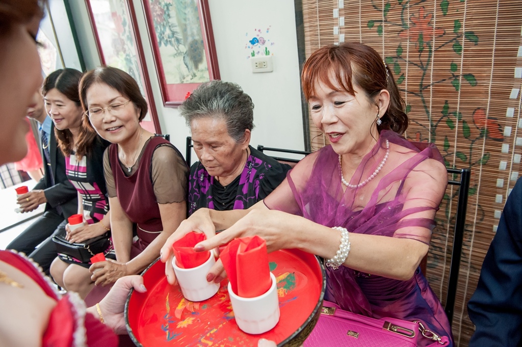 婚攝尹林婚禮,婚攝阿斌師,婚禮紀錄,婚禮錄影,南部婚攝,高雄婚攝,高雄婚禮紀錄,屏東婚攝,屏東婚禮紀錄,屏東婚禮錄影,錄影,台南婚攝,台南婚禮紀錄,優質婚攝,口碑婚攝,結婚,長治,龍鳳樓,文定,訂婚,午宴,類婚紗,